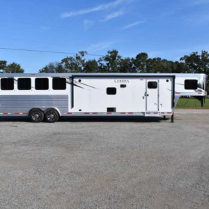 New 2022 Lakota 8415SRGLQ Charger 4 Horse Trailer with 15' Short Wall